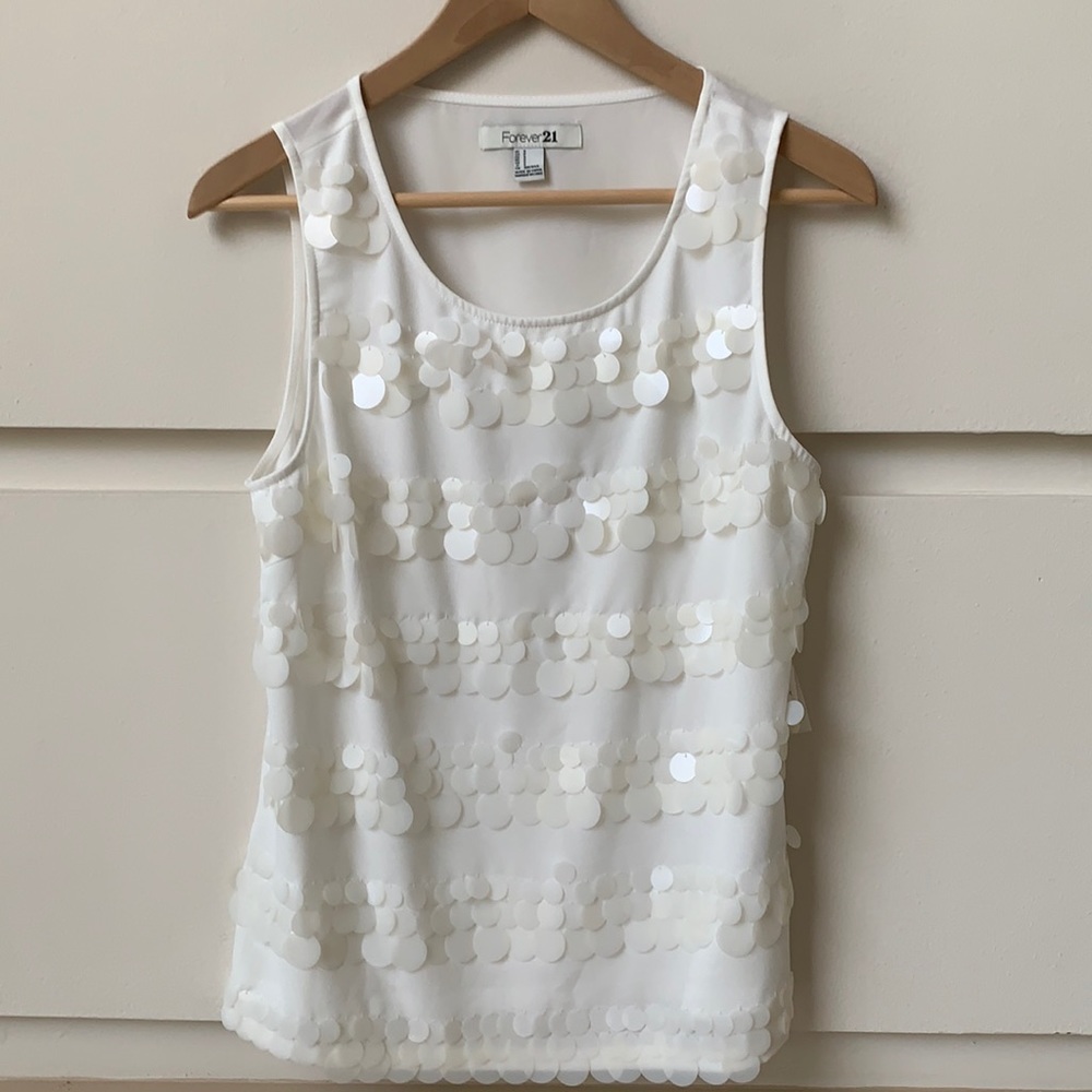 NWT Forever 21 sleeveless top Blouse size small